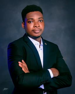 Christopher Victor
